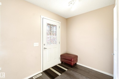 2132 32 Street Nw, Edmonton, AB - Indoor Photo Showing Other Room