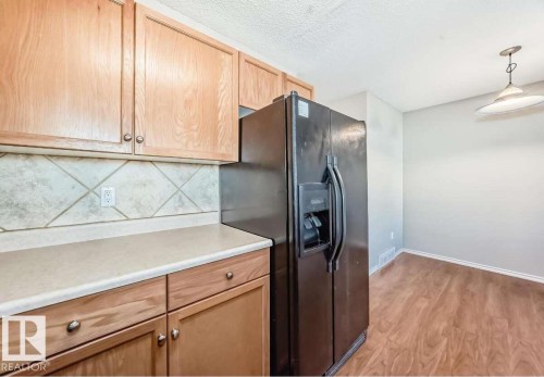 16320 56 Street, Edmonton, AB - Indoor Photo Showing Kitchen