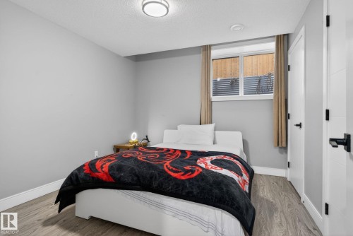 872 Ebbers Crescent, Edmonton, AB - Indoor Photo Showing Bedroom