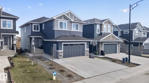872 Ebbers Crescent, Edmonton, AB - Outdoor With Facade
