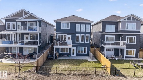 872 Ebbers Crescent, Edmonton, AB - Outdoor With Facade