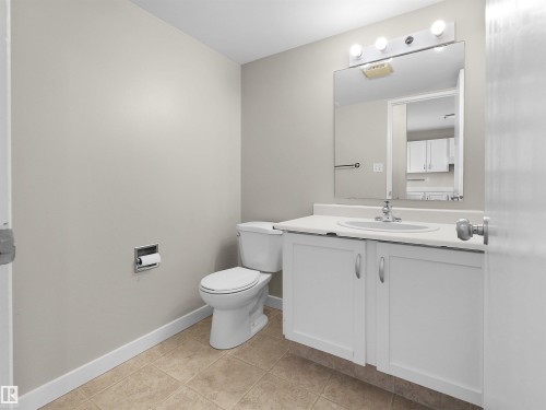 16483A 115 Street Nw, Edmonton, AB - Indoor Photo Showing Bathroom