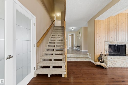 11212 35 Avenue, Edmonton, AB - Indoor Photo Showing Other Room
