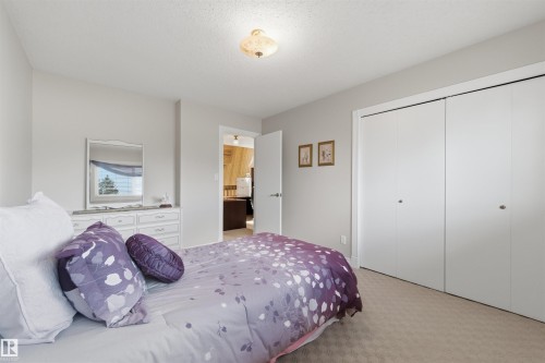 11212 35 Avenue, Edmonton, AB - Indoor Photo Showing Bedroom