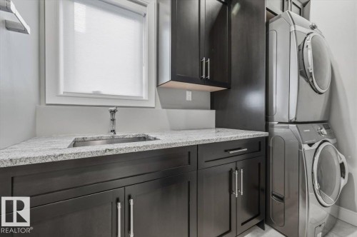 819 Albany Cove, Edmonton, AB - Indoor Photo Showing Laundry Room