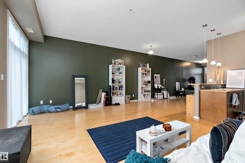 415 10531 117 Street, Edmonton, AB - Indoor Photo Showing Other Room