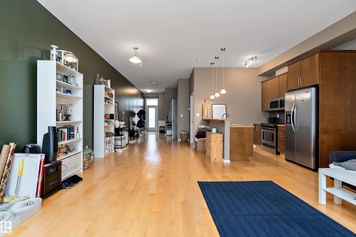 415 10531 117 Street, Edmonton, AB - Indoor Photo Showing Kitchen With Stainless Steel Kitchen