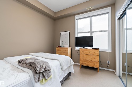 415 10531 117 Street, Edmonton, AB - Indoor Photo Showing Bedroom