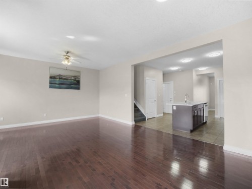 2511 29 Street, Edmonton, AB - Indoor Photo Showing Other Room