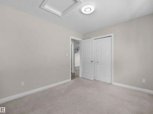 2511 29 Street, Edmonton, AB - Indoor Photo Showing Other Room