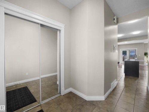 2511 29 Street, Edmonton, AB - Indoor Photo Showing Other Room
