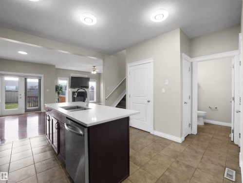 2511 29 Street, Edmonton, AB - Indoor Photo Showing Kitchen With Double Sink