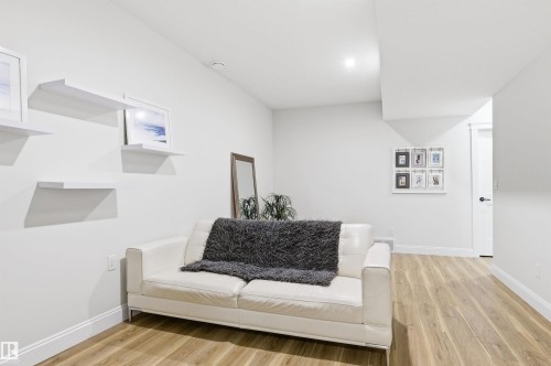 10430 143 Street, Edmonton, AB - Indoor Photo Showing Other Room
