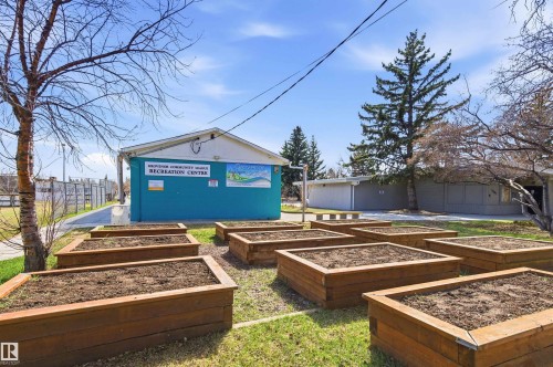 Grovenor community league and park is a 1 min walk from this home. - 10430 143 Street, Edmonton, AB - Outdoor