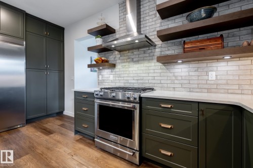 10923 130 Street, Edmonton, AB - Indoor Photo Showing Kitchen