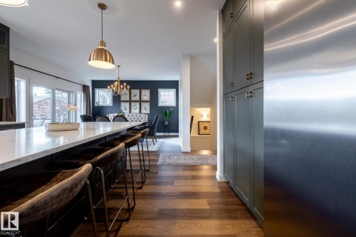 10923 130 Street, Edmonton, AB - Indoor