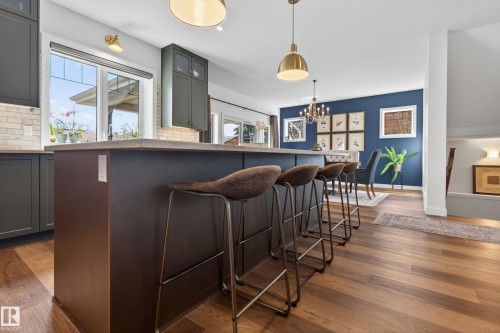 10923 130 Street, Edmonton, AB - Indoor