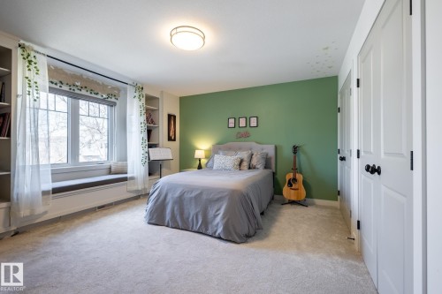 10923 130 Street, Edmonton, AB - Indoor Photo Showing Bedroom