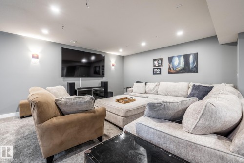 10923 130 Street, Edmonton, AB - Indoor