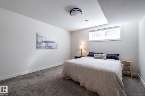 10923 130 Street, Edmonton, AB - Indoor Photo Showing Bedroom