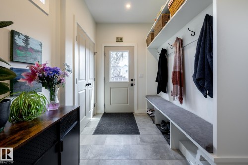 10923 130 Street, Edmonton, AB - Indoor Photo Showing Other Room