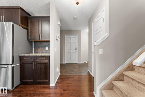 516 Fairway Terrace, Stony Plain, AB - Indoor Photo Showing Other Room