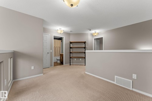 516 Fairway Terrace, Stony Plain, AB - Indoor Photo Showing Other Room