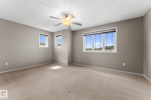 516 Fairway Terrace, Stony Plain, AB - Indoor Photo Showing Other Room