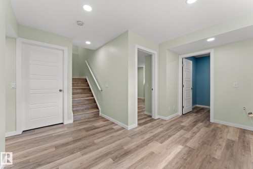 516 Fairway Terrace, Stony Plain, AB - Indoor Photo Showing Other Room