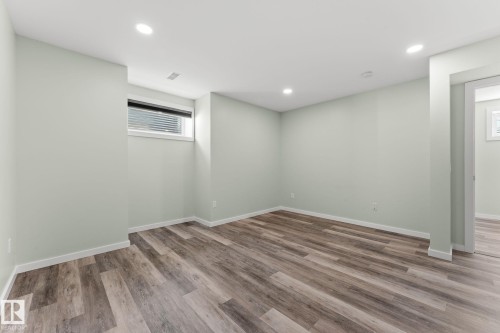 516 Fairway Terrace, Stony Plain, AB - Indoor Photo Showing Other Room