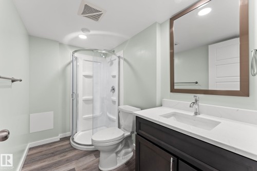 516 Fairway Terrace, Stony Plain, AB - Indoor Photo Showing Bathroom