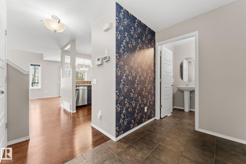 516 Fairway Terrace, Stony Plain, AB - Indoor Photo Showing Other Room