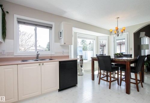 1403 Jefferys Crescent, Edmonton, AB - Indoor