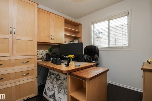 1403 Jefferys Crescent, Edmonton, AB - Indoor Photo Showing Office