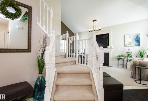 1403 Jefferys Crescent, Edmonton, AB - Indoor Photo Showing Other Room