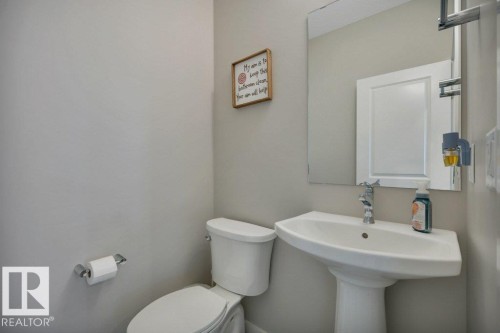 161 Larch Crescent, Leduc, AB - Indoor Photo Showing Bathroom