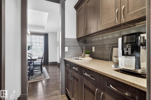 3706 Westcliff Way, Edmonton, AB - Indoor Photo Showing Kitchen