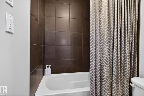 3706 Westcliff Way, Edmonton, AB - Indoor Photo Showing Bathroom