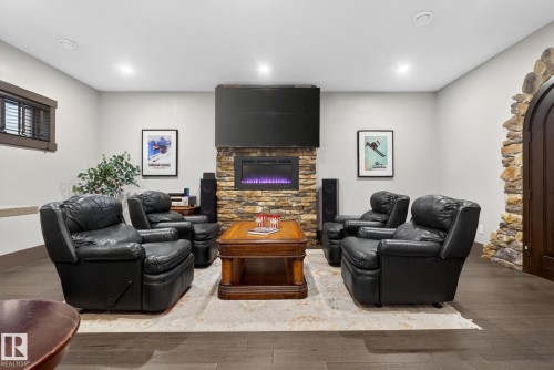 3706 Westcliff Way, Edmonton, AB - Indoor Photo Showing Other Room