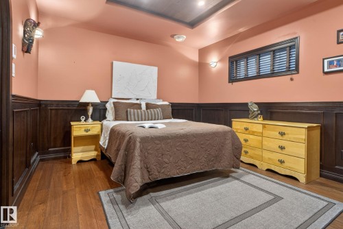 3706 Westcliff Way, Edmonton, AB - Indoor Photo Showing Bedroom