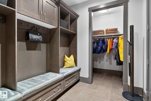 3706 Westcliff Way, Edmonton, AB - Indoor