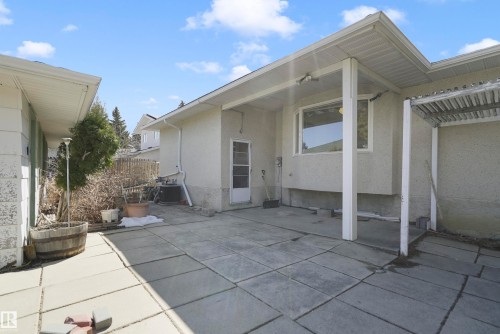 10912 40 Avenue, Edmonton, AB - Outdoor With Exterior