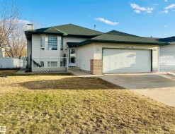 5537 54 Avenue St. Paul Town, AB T0A 3A1