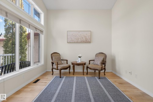 10807 6 Avenue Sw, Edmonton, AB - Indoor Photo Showing Other Room
