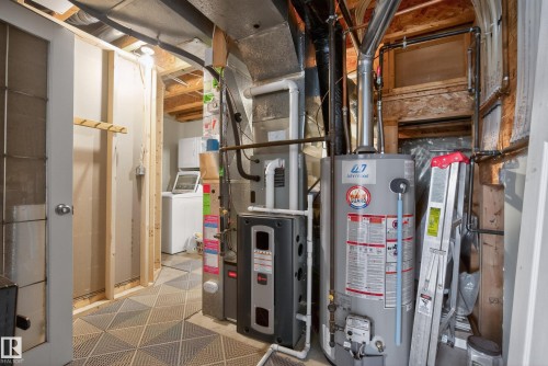 10807 6 Avenue Sw, Edmonton, AB - Indoor Photo Showing Basement