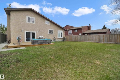 9808 187 Street, Edmonton, AB - Outdoor