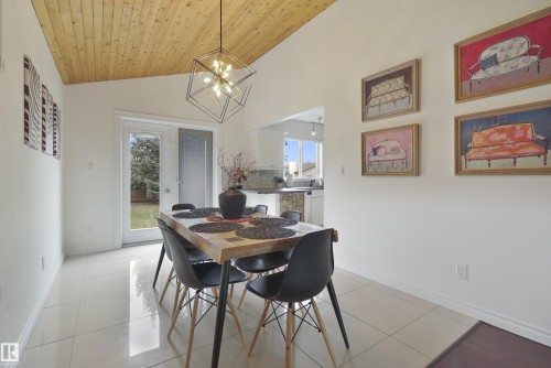 9808 187 Street, Edmonton, AB - Indoor Photo Showing Dining Room