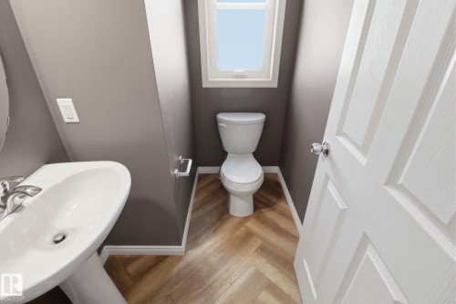 99 7503 Getty Gate Gate, Edmonton, AB - Indoor Photo Showing Bathroom