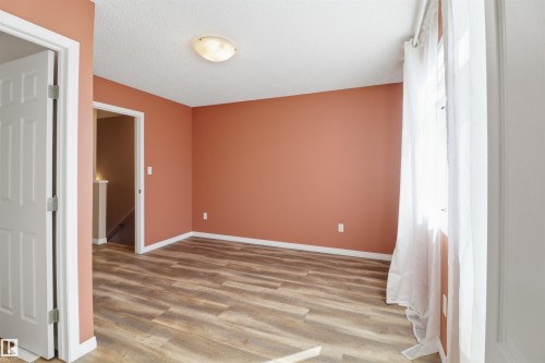 99 7503 Getty Gate Gate, Edmonton, AB - Indoor Photo Showing Other Room