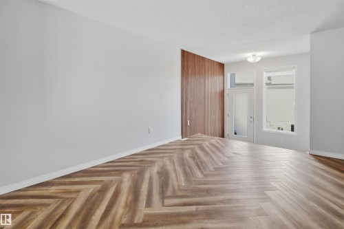 99 7503 Getty Gate Gate, Edmonton, AB - Indoor Photo Showing Other Room